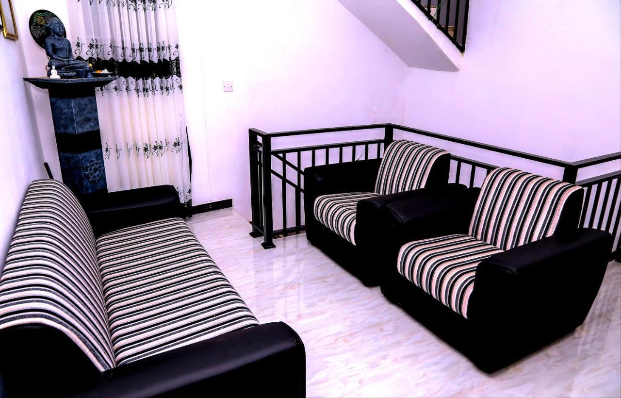 Sura Homestay Kandy Kültér fotó