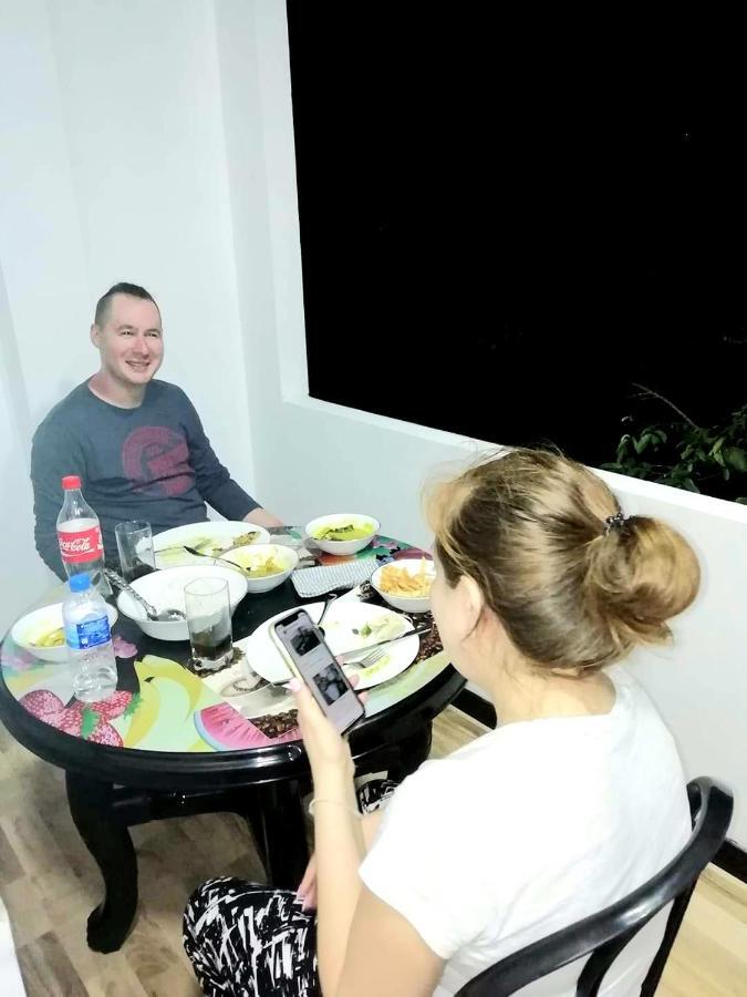 Sura Homestay Kandy Kültér fotó